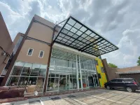 Rumah Familiku 1 Syariah Hotel di Kecamatan Wonocolo