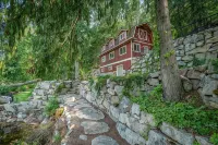 Beautiful Lake Cabin on Kelso Lake, Idaho! Close to Silverwood! - Chalets