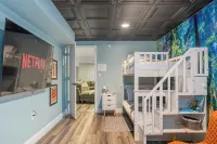 Lakefront + Hiking Trail + Huge Family Friendly House + Near Ark Encounter - 4성급
