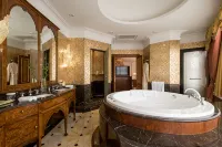 Nobil Luxury Boutique Hotel - Hot Tub