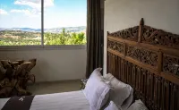 Villa Mozaic ...... wonderful setting with panoramic views, pool 16mX3