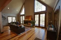 ShadyPines Cabin In The Black Hills w/Hot Tub & Centrally Located to Attractions