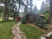 Fish, float, or raft out of your front door, MT's wilderness at your fingertips! - Chalets