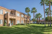 WorldMark Cathedral City - parking
