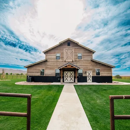 Barndominium with New indoor Gym located 8 miles from North shore of Bear Lake.