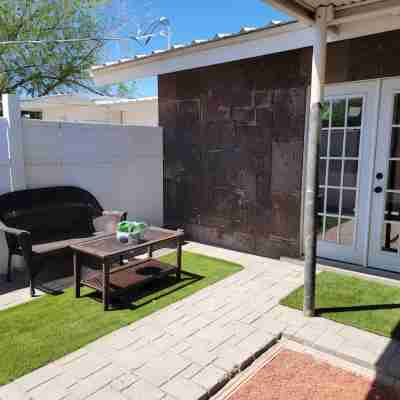 Montoya 1 BDR Luxury Condo Hotel Exterior