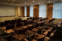 Ost West Club