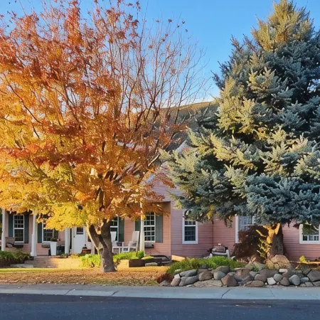 Alegria! Five Bedroom Colonial Style Home Conveniently Located! Pet Friendly!