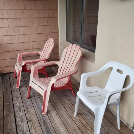 Cozy Ski Condo next to MT Snow with Mountain Views