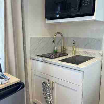 LUX 5 - Cozy 1-bed 1bath w/ WiFi, AC in a beautiful neighborhood in Nassau city Others