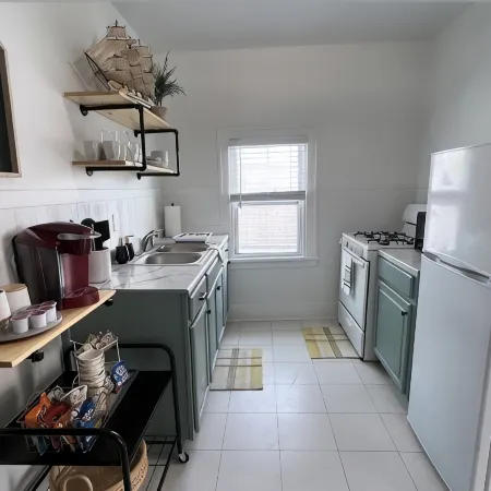 Downtown Sandusky Apartment!