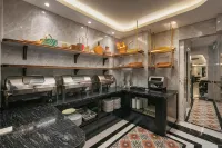 Hanoi Loopers Hostel & Rooftop Bar - sarapan