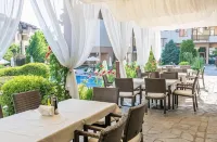 Garden of Eden Complex - Desayuno