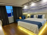 Jincheng Business Hotel Hotels in Yuping