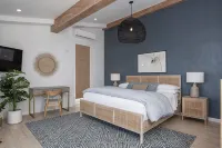 Ocean View Suite - Luxe Comfort Near Magens Bay! - شرفة