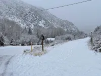 Top-notch comforts in a rural setting in Woody Creek on the River/close to Aspen