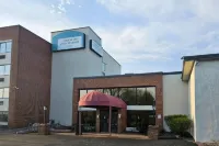 Clarion Pointe South Portland - Pools