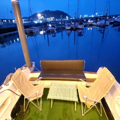 Jebu Island Jazz Yacht Stay 1 Night 2 Days Pension - bar