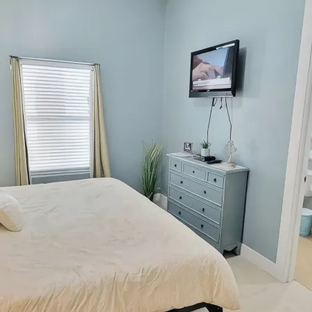 La Isla F102 Condo