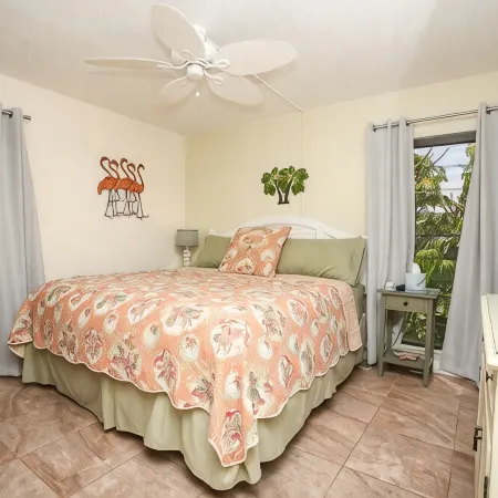 Direct Beachfront Gulf with Amazing Views