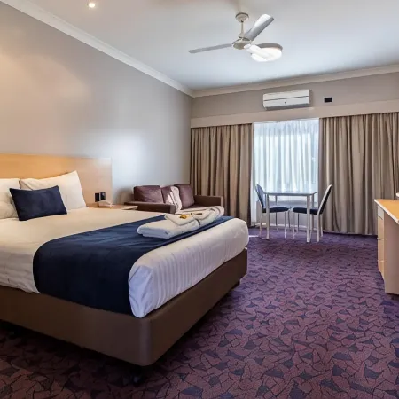 Albert Motel