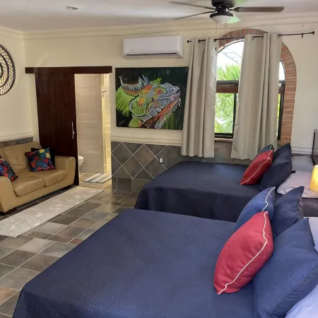 Private Villa, Authentic Cook Included, heated pool, just steps to the beach