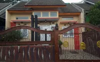Villa Krisna Batu Malang - Bintang 1