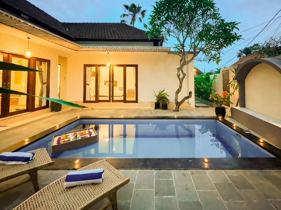 Luxury Villa Devi Canggu Batubolong 3br 10guests - Canggu
