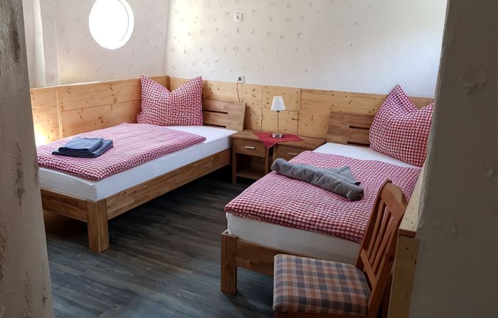The other accommodation. The residential ship 