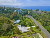 Mountain Oasis: Modern Plantation Home Hotéis em Captain Cook