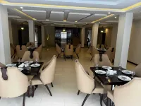 Royal Elite Hotel Kalam