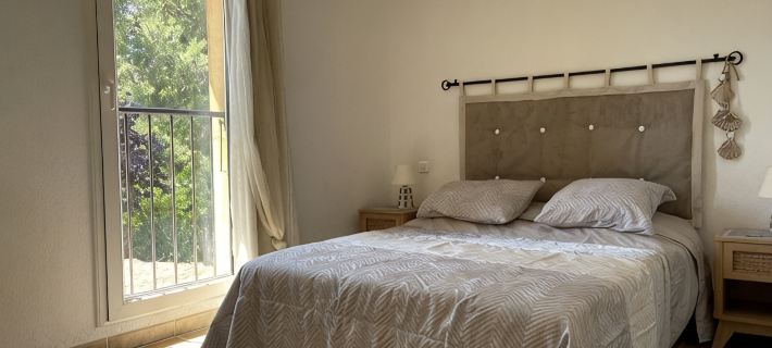 San Cipriano (St Cyprien) 6 pers conditioned villa, in residence Hotels in Lecci