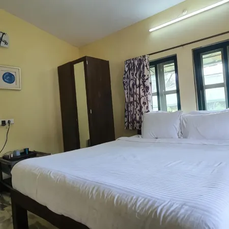Chira Meadows Ecoresort, Dapoli