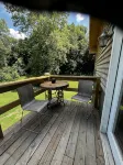 3-bedrooms, 2 bathrooms upstairs cabin in charming French Lick with AC