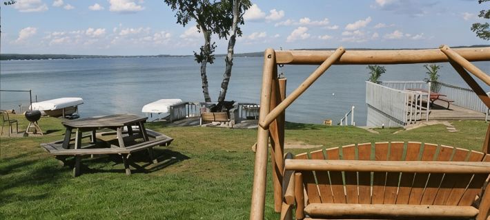 Beautiful Waterfront Hubbard Lake Cottage #3 Hotels in Alcona County