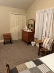 Spacious 2-bedroom cottage ideal for Scrapbooking and Quilting retreats. - Homestays