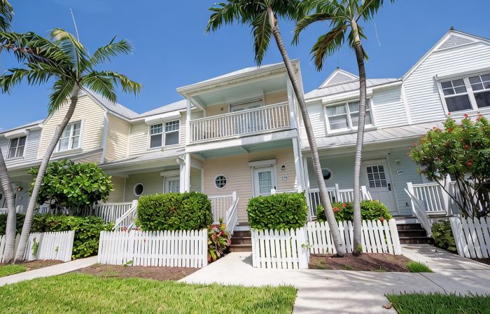 Crystal Waters - Kayaks, 2Br 2.5BA Coastal Villa