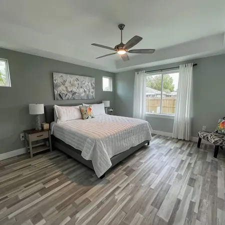 Modern Malibu @ Sebring Hotels in Sebring