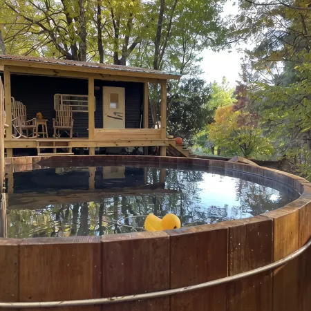 LINVILLE Nostalgic Mountain Farm Glamping Camper on Wedding Venue, 10 acre farm