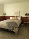 Cozy 4-bedroom house in Pocatello that will fit your stay! - Kitchens