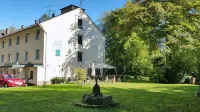 Wald-Hotel - Parking