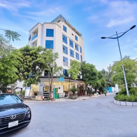 Tuan Dat Luxury Hotel FLC