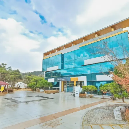 Geochang Surfing Park Resort & Glamping
