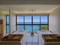 Coco de Mer Hotel and Black Parrot Suites - spa