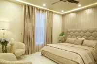 Casa Reina Apartments Gulberg III (Apt 105) - Condos