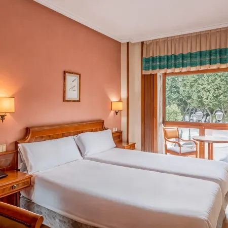 B&B HOTEL Gijón Centro Begoña