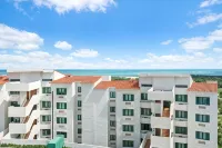 Villa Angeles Del Mar - Pools