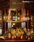 Sheraton Khalidiya Hotel - bar