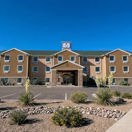 Garner Hotel PECOS by IHG