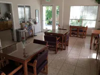 Garden Inn and Suites Fresno - Desayuno